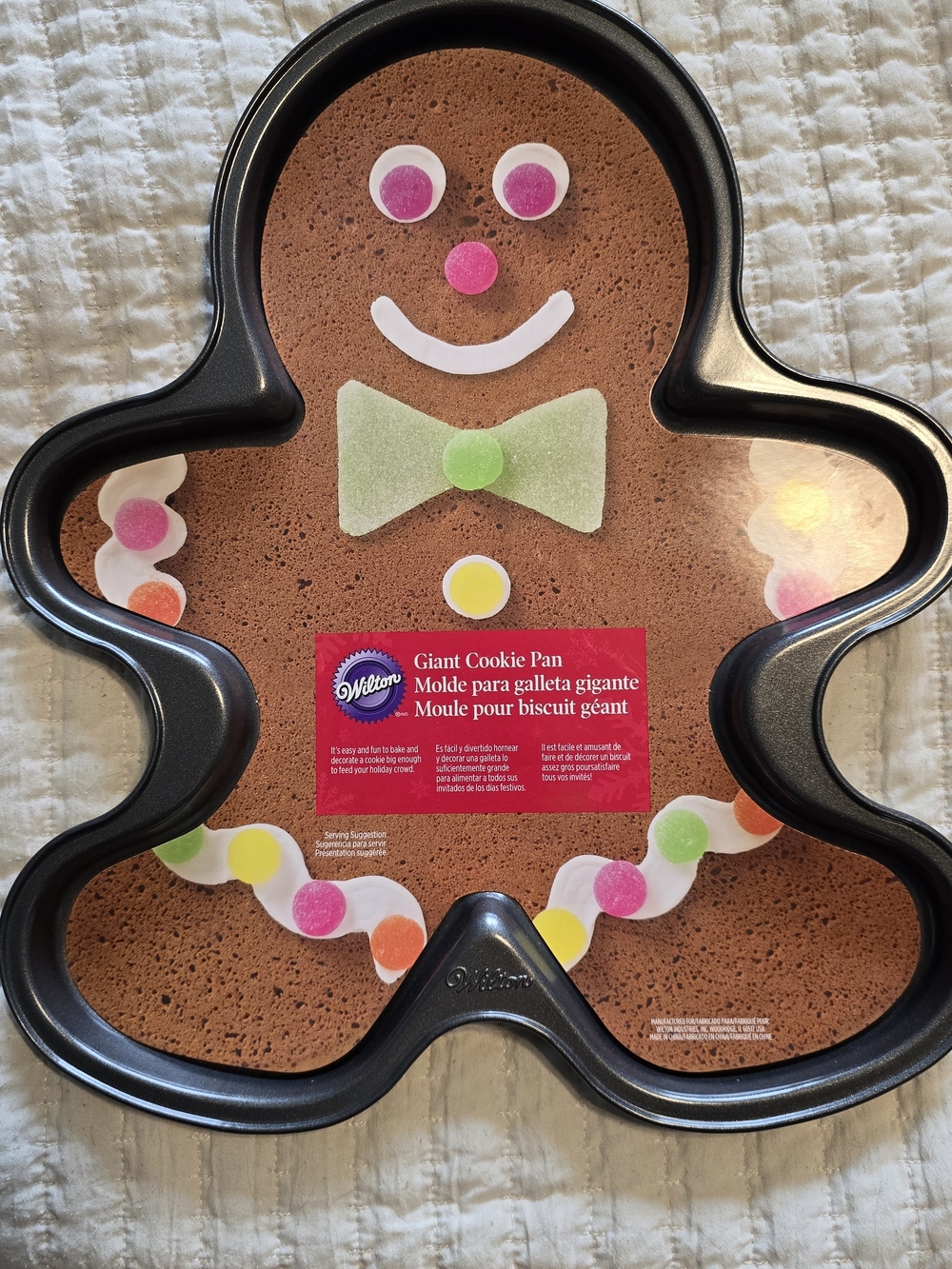 Wilton Giant Gingerbread Cookie Pan - Black